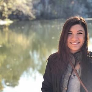 Meet your Posher, Alyssa